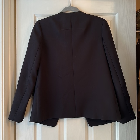 Tory Burch navy blazer with pockets size 0 single buttonfront closure long lapel - Picture 4 of 6